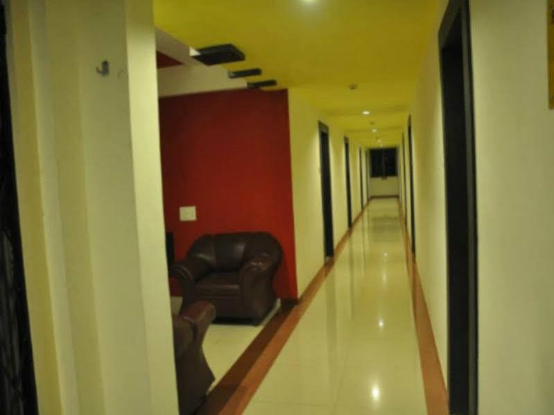 بونة Hotel Alpine المظهر الخارجي الصورة